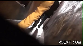 Brunette amber's vag stretched wide