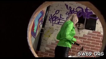 Babe cums hard on toy