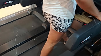 Academia da suada tesuda e gozando gostoso