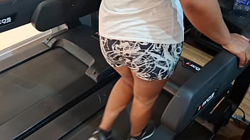 Academia da suada tesuda e gozando gostoso