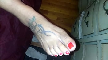 Feet cum