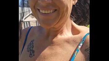 Have a frisky friday let the weekend shenanigans begin thehotgilftour