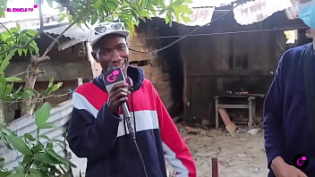 Anhela y sueña con ser cantante de música champeta