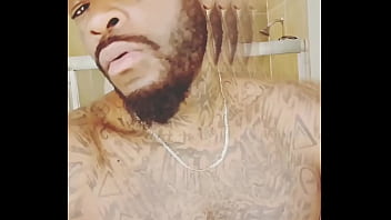 Youngstarbrazy vs nubrazy