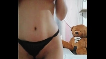 Rica masturbada con mi juguete rico squirt