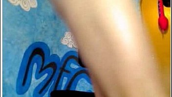 Amateur girl plays with pussy and dildo in her ass