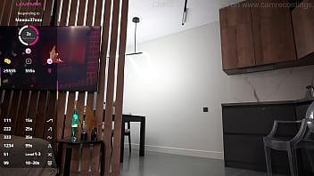 Spuithoer monika youthfull wil wel een lul in haar kutje Spuithoer monika youthfull wil wel een lul in haar kutje