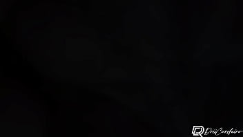 A noite do halloween com a coelhinha gostosa plantando o terror na sua mente