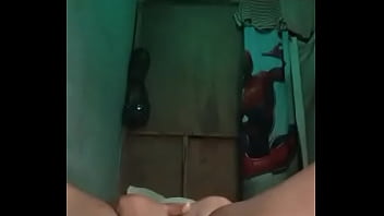 I catch my stepmother fingering her fat pussy so i helped her