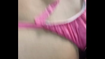 Masajista se pone muy caliente cuando ve enorme culo y dejo que me lo folle