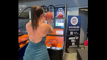 I know my way around some balls