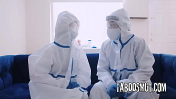 Two medical workers have sex during quarantine Two medical workers have sex during quarantine