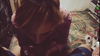 Doña mamadas con final feliz