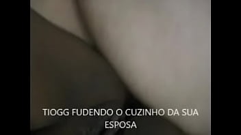 Tiogg comendo cú fofinha