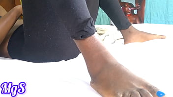 Slim ebony girl goes solo on dildo play