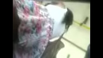 Upskirt peruana
