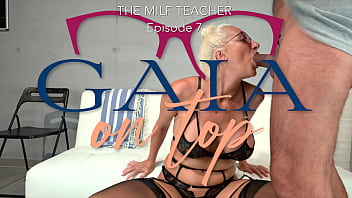 375 milf teacher anal pissing drink pee rimming prolapse squirting