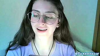 Live fetish play snots & nose