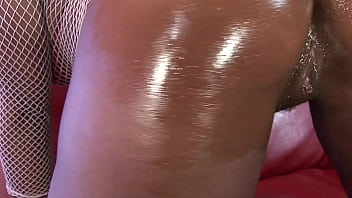 Megan pryce has a banging hot body with a bootylicious buttocks that will have you cumin'