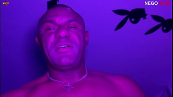 Fiz a belinha de putinha com a coleira no pescoço safada milf aguentando 24cm dentro dela