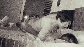 Cachando de misionero en el hotel sin ediciones sin filtros flash flash flashhhh