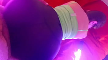 Compilación de folladas al estilo perrito y vaquera inversa esposa puta seduce a su hijastro con su gran culo 2