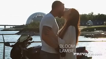 Bloom lambie the reunion