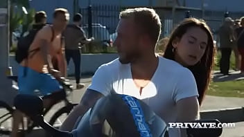 Bloom lambie the reunion