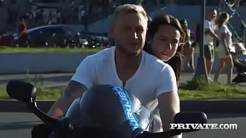 Bloom lambie the reunion