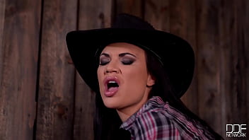 Enjoying her prisoner part 2