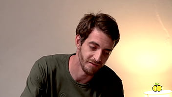 Sex expert fucks me and leaves me very wet