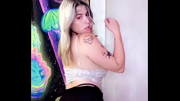 Hot tatted blonde gets sexual