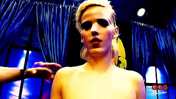 Ggg john thompson naughty blonde first time at ggg sperm studio