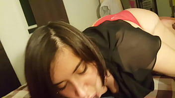 Sexy thick white girl sucks bbc