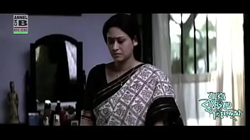 Hot Video Of Indrani Halder thumbnail