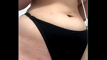 Masturbating In The Gym thumbnail