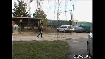 Fresh Bombshell Julia Gets Her Fanny Tamed thumbnail