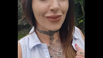 Plein de nouveau contenu à venir je suis en tournage et je suis la