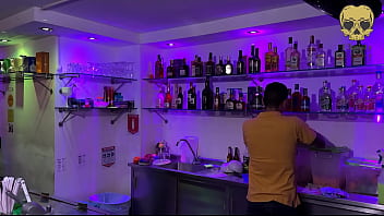 The bartender seduces me and fucks me without a condom