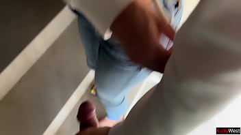 Hottie katty west asks random guy to cum on her face for a public cumwalk