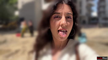 Hottie katty west asks random guy to cum on her face for a public cumwalk
