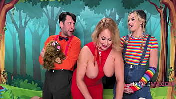 A funny freeuse puppet show for the curious A funny freeuse puppet show for the curious
