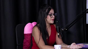 Se acha uma putinha falando e boa no boquete e o seu jeito favorito de goza andriza haack sheerred