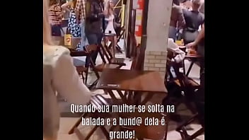 Esposa safada dançando