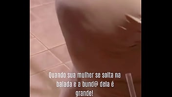 Esposa safada dançando
