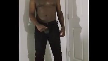 Thinking of more romantic things to do like worshipping women by sketching one for free 13