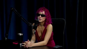 Começou ao ver as pessoas postando gostou de gravar com produtora vai fazer uma dp e mora dentro de uma comunidade no rio de janeiro tiffany carioca & gabriel rios watch sheer red