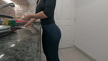 White maid getting cum on her ass while working in the kitchen