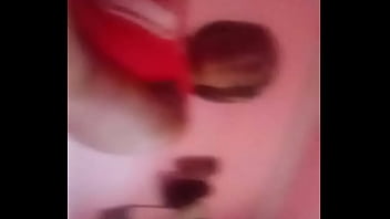 Je suis au travail actuellement pour le moment