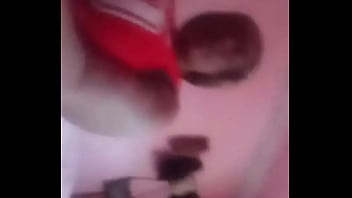 Je suis au travail actuellement pour le moment